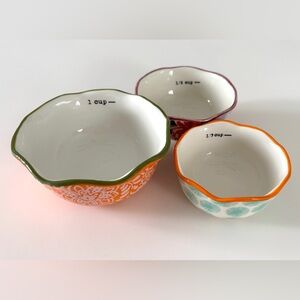SOLD: The Pioneer Woman Flea Market Measuring Cups Set